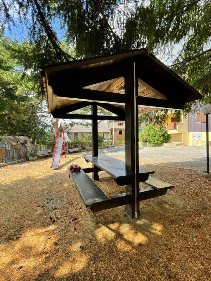 Nadsan Mountain House Apartment กามิลยาเตลโล ซีลาโน ภายนอก รูปภาพ